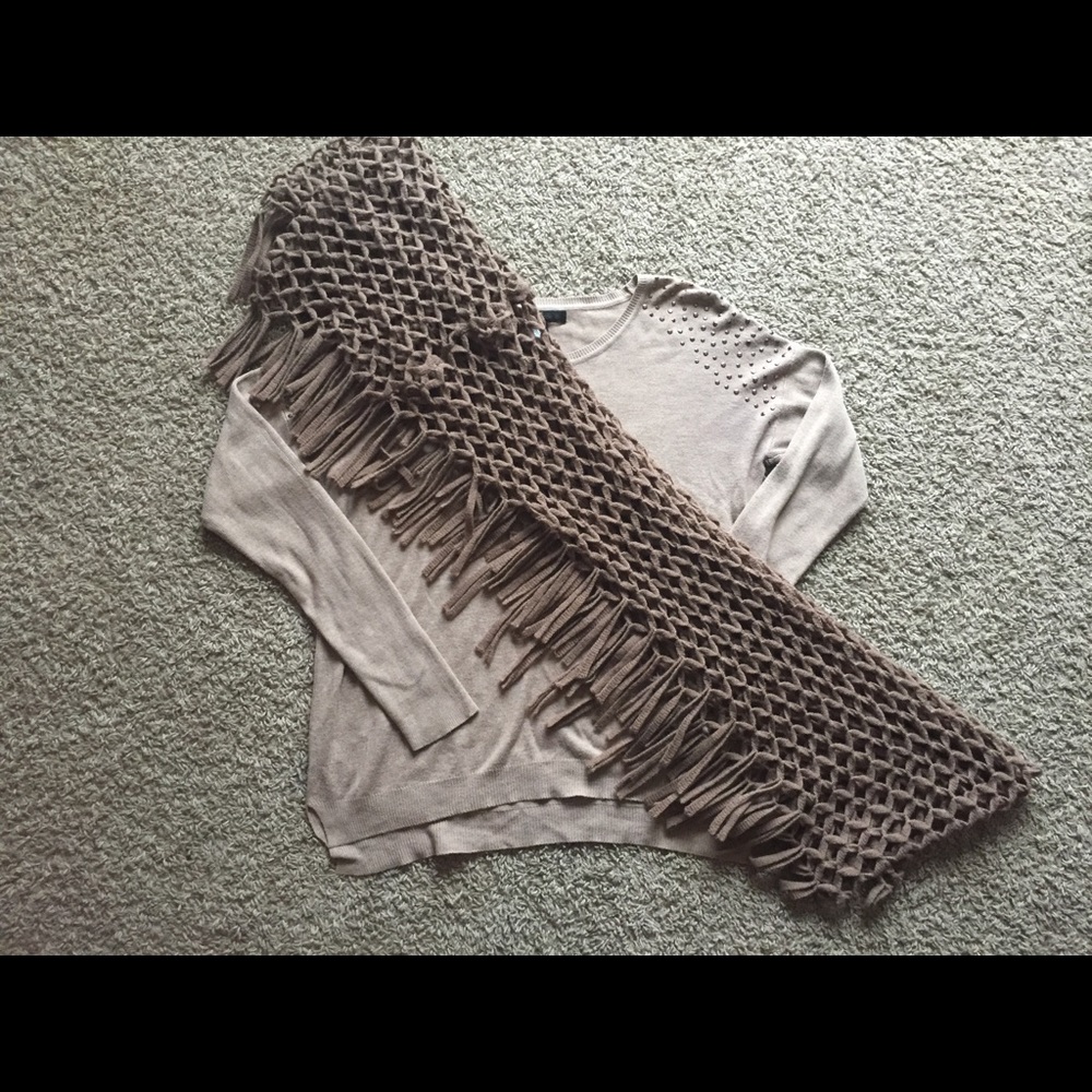 Light Brown Textured Infinity Scarf - Picture 3 of 5